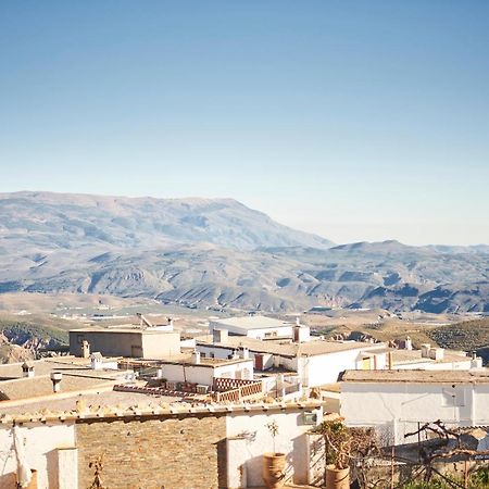 شقة La Almunia De La Alpujarra Yegen المظهر الخارجي الصورة