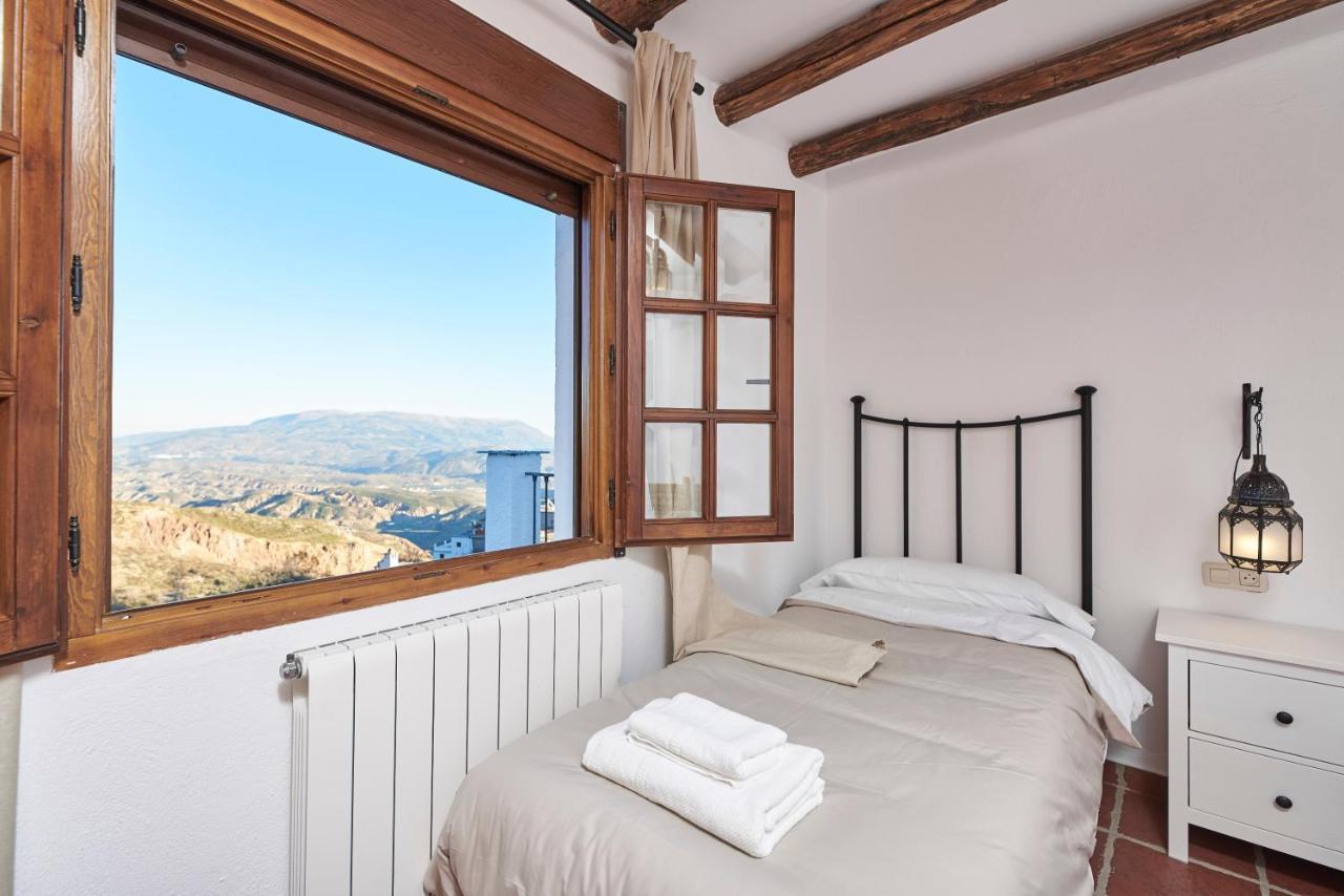 شقة La Almunia De La Alpujarra Yegen المظهر الخارجي الصورة